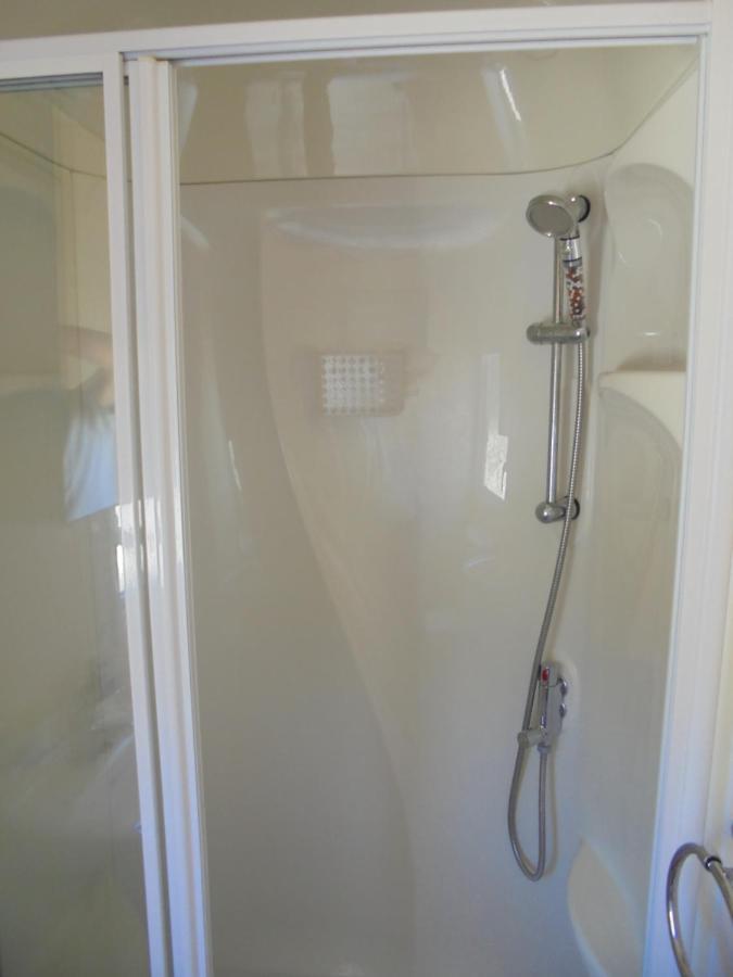 Apartment The Wolds: The Wolds:- 6 Berth, Heated