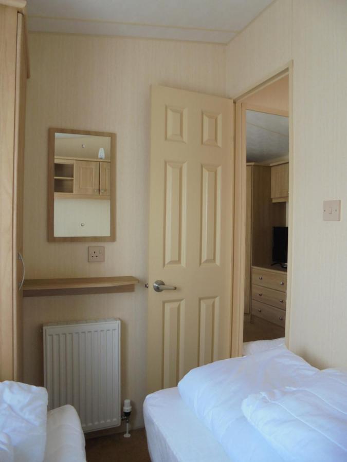 The Wolds: The Wolds:- 6 Berth, Heated *