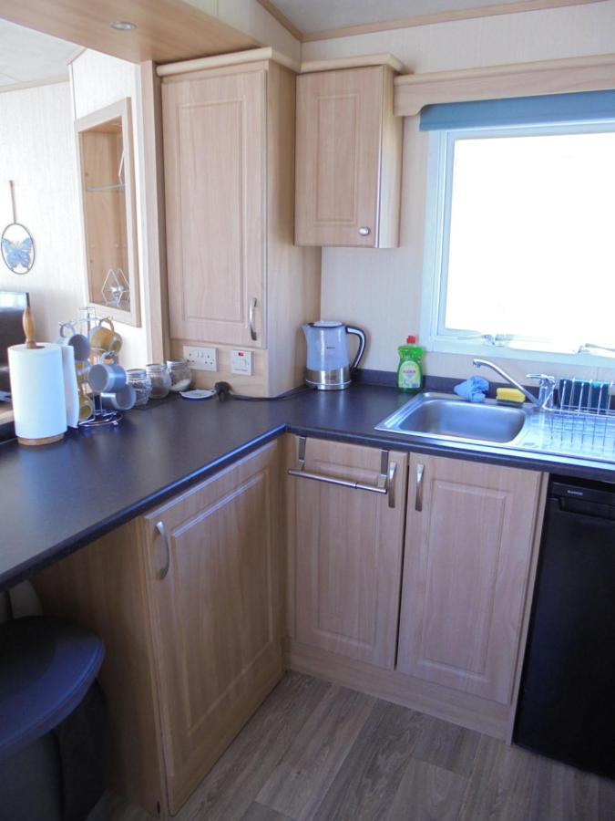 Apartment The Wolds: The Wolds:- 6 Berth, Heated *
